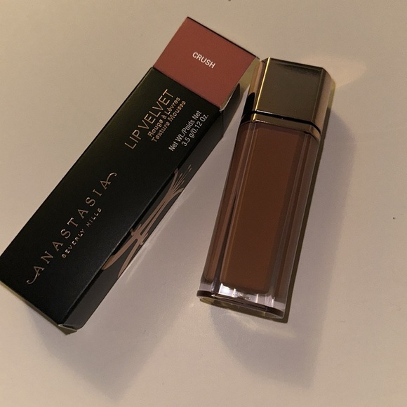 Anastasia Beverly Hills  Lip Velvet - Crush - Picture 3 of 4